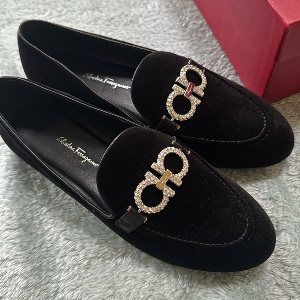 SALVATORE FERRAGAMO loafer Trifoglio Sz 8 Black womwn